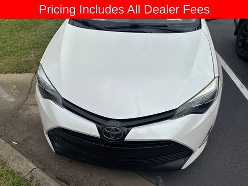 Used 2017 Toyota Corolla L FWD image 2