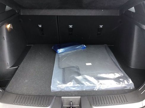 New 2026 Chevrolet Trax RS w/ Sunroof Package image 27