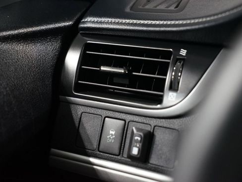 Used 2012 Toyota Camry SE image 22