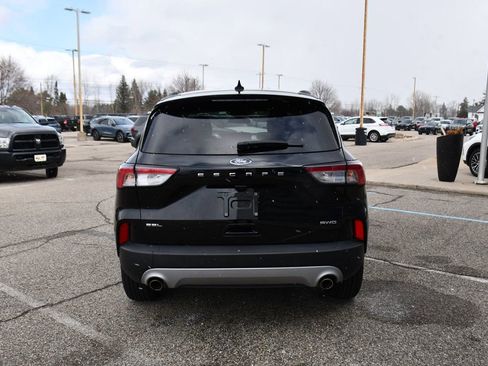 Used 2022 Ford Escape SEL AWD/4WD image 5