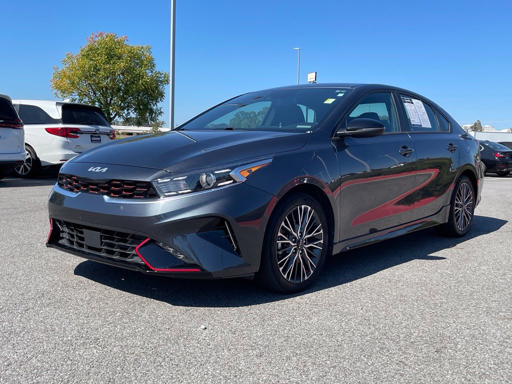 Used 2024 Kia Forte GT-Line w/ GT-Line Premium Package FWD image 4