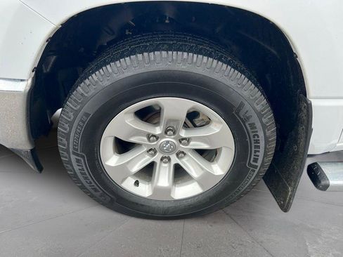 Used 2023 RAM 1500 Laramie image 12