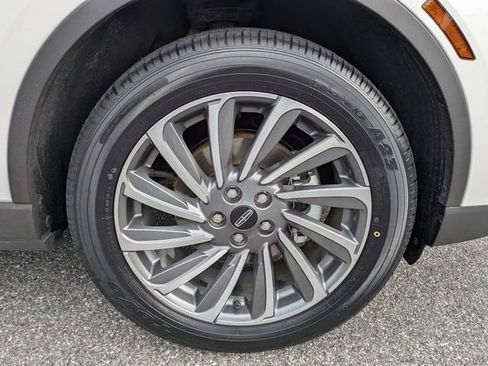 Used 2024 Lincoln Corsair Reserve w/ Equipment Group 201A FWD image 11