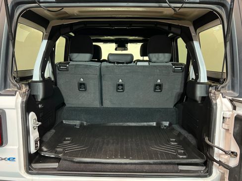 Used 2024 Jeep Wrangler Willys image 23