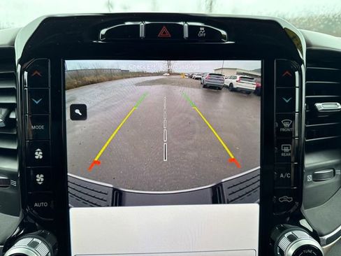 Used 2024 RAM 2500 Laramie image 27