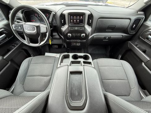 Used 2020 GMC Sierra 1500 4x4 Crew Cab w/ Sierra Value Package image 15