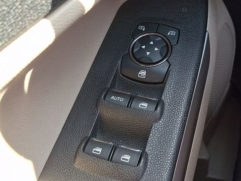 Certified 2021 Ford EcoSport S FWD image 26