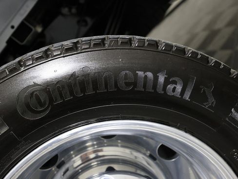 Used 2025 Ford F450 Platinum image 48