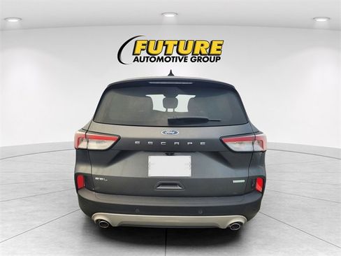 Used 2020 Ford Escape SEL image 4