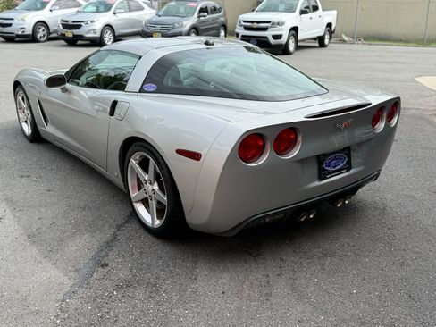 Used 2005 Chevrolet Corvette Coupe w/ Preferred Equipment Group image 5