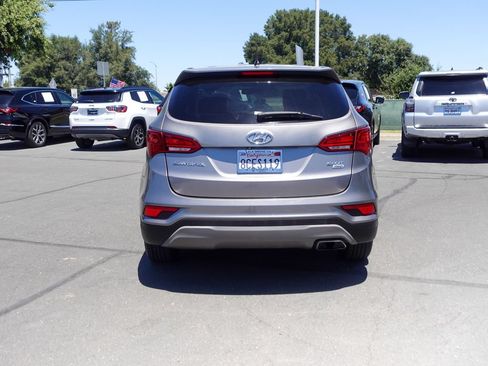 Used 2018 Hyundai Santa Fe Sport AWD/4WD image 7