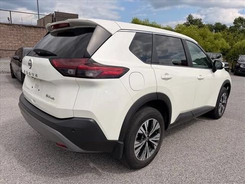 Used 2023 Nissan Rogue SV AWD/4WD image 12