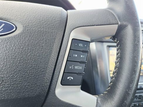 Used 2012 Ford Fusion SEL image 22