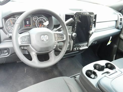 Used 2025 RAM 2500 Big Horn image 11