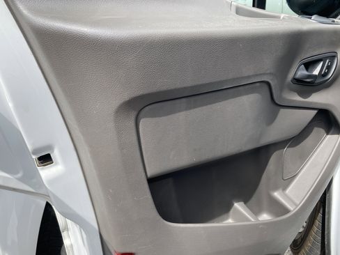 Used 2020 Ford Transit 150 XL RWD image 21