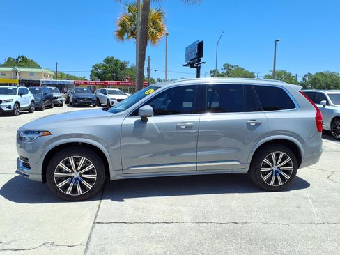 Certified 2024 Volvo XC90 B6 Plus AWD/4WD image 4