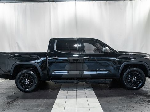 Used 2024 Toyota Tundra SR5 w/ SR5 Convenience Package AWD/4WD image 3
