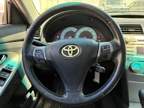 Used 2011 Toyota Camry SE w/ SE Extra-Value Pkg #1 FWD image 35