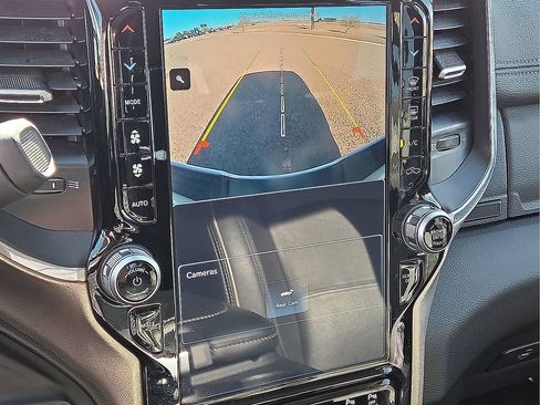 Used 2024 RAM 2500 Laramie image 27