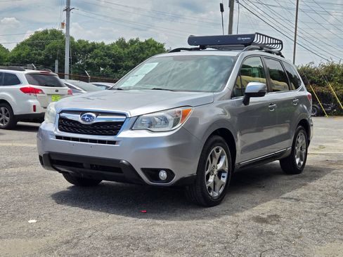 Used 2015 Subaru Forester 2.5i Touring AWD/4WD image 2