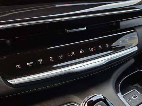 Certified 2024 Cadillac Escalade ESV Sport w/ Touring Package image 21