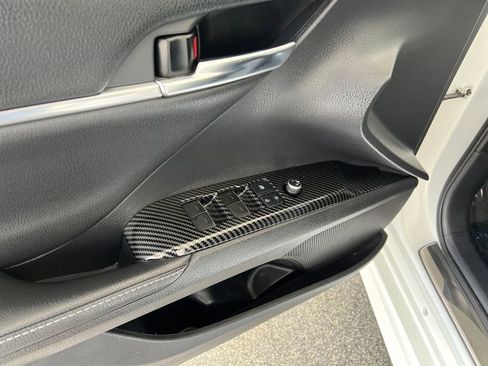 Used 2021 Toyota Camry XSE w/ Carpet Mat Package (TMS) image 13