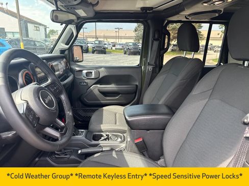 Used 2022 Jeep Gladiator Sport AWD/4WD image 15