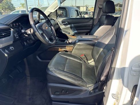 Used 2015 Chevrolet Tahoe LT RWD image 13