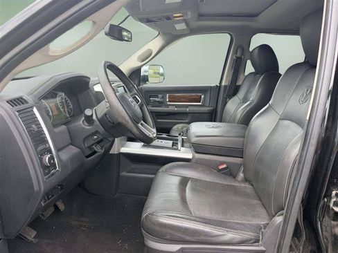Used 2011 RAM 1500 Laramie AWD/4WD image 7