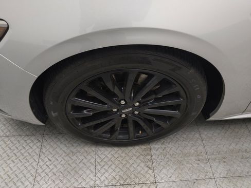 Used 2017 Lincoln Continental Select w/ Climate Package AWD/4WD image 31