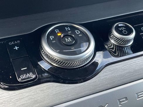 New 2025 Ford Expedition Platinum w/ Driver's Package image 24