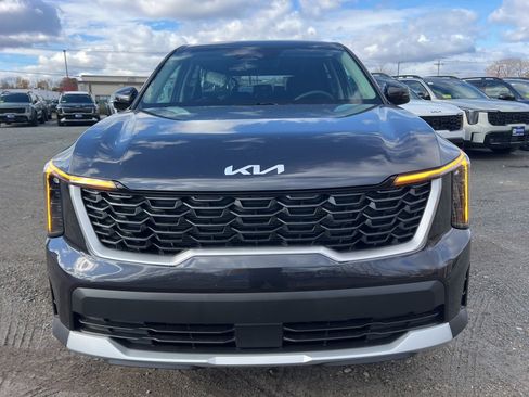 New 2026 Kia Sorento LX image 6