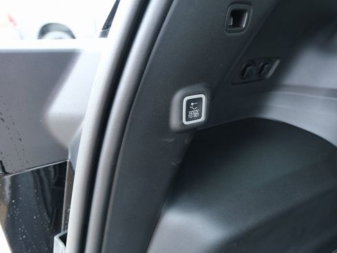 New 2026 Jeep Cherokee Limited AWD/4WD image 34