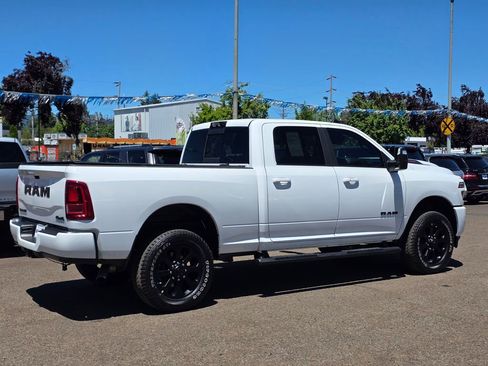 Used 2025 RAM 2500 Laramie w/ Night Edition AWD/4WD image 31