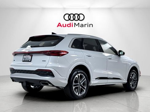 Used 2025 Audi Q5 Premium w/ Convenience Package AWD/4WD image 5