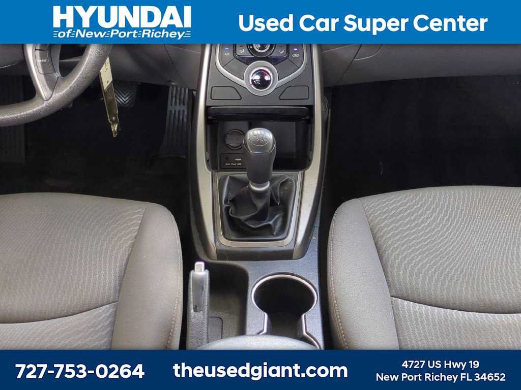 Used 2016 Hyundai Elantra SE FWD image 18
