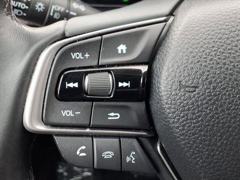 Used 2019 Honda Accord EX-L image 32