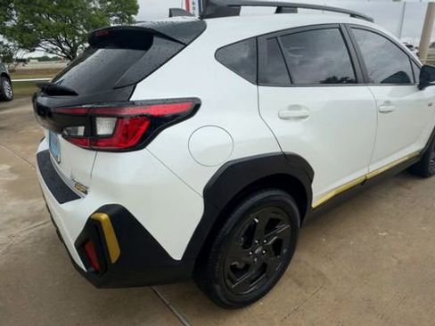 Used 2025 Subaru Crosstrek 2.5i Sport AWD/4WD image 8