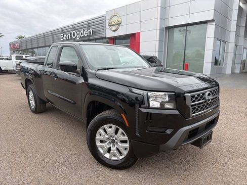 Certified 2023 Nissan Frontier SV w/ Technology Package image 1