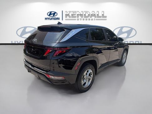 Used 2023 Hyundai Tucson SE AWD/4WD image 6