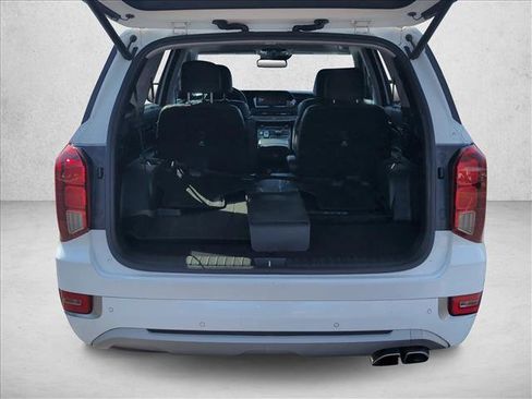 Used 2021 Hyundai Palisade Limited image 7