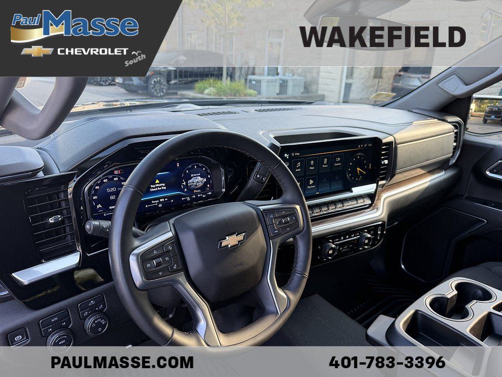 Used 2024 Chevrolet Silverado 1500 LT AWD/4WD image 13