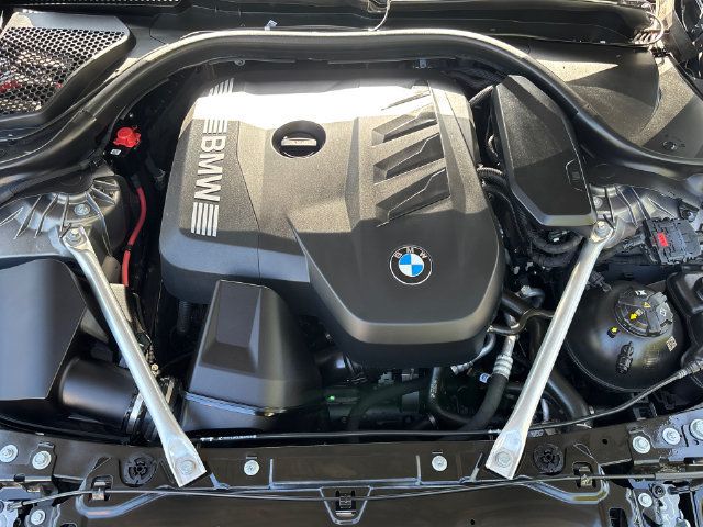 Used 2024 BMW 530i w/ Convenience Package RWD image 8