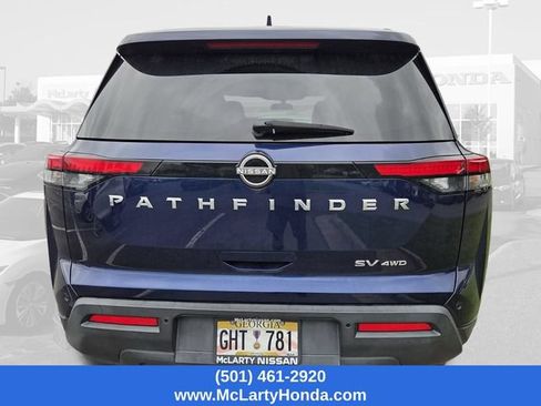 Used 2022 Nissan Pathfinder SV AWD/4WD image 5