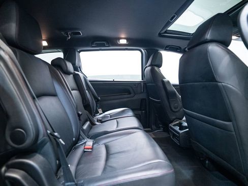 Used 2023 Honda Odyssey Sport image 37