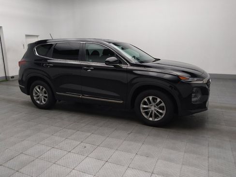 Used 2019 Hyundai Santa Fe SE image 11