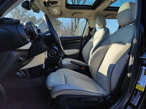 Used 2016 MINI Cooper S w/ Premium Package image 13