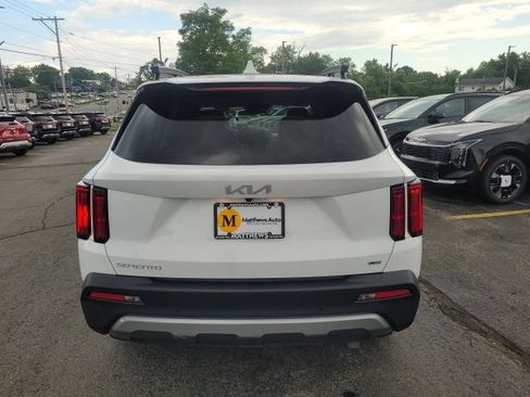 Certified 2023 Kia Sorento SX Prestige AWD/4WD image 4