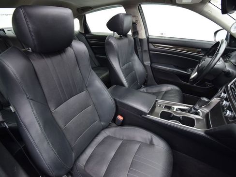 Used 2018 Honda Accord EX-L image 18