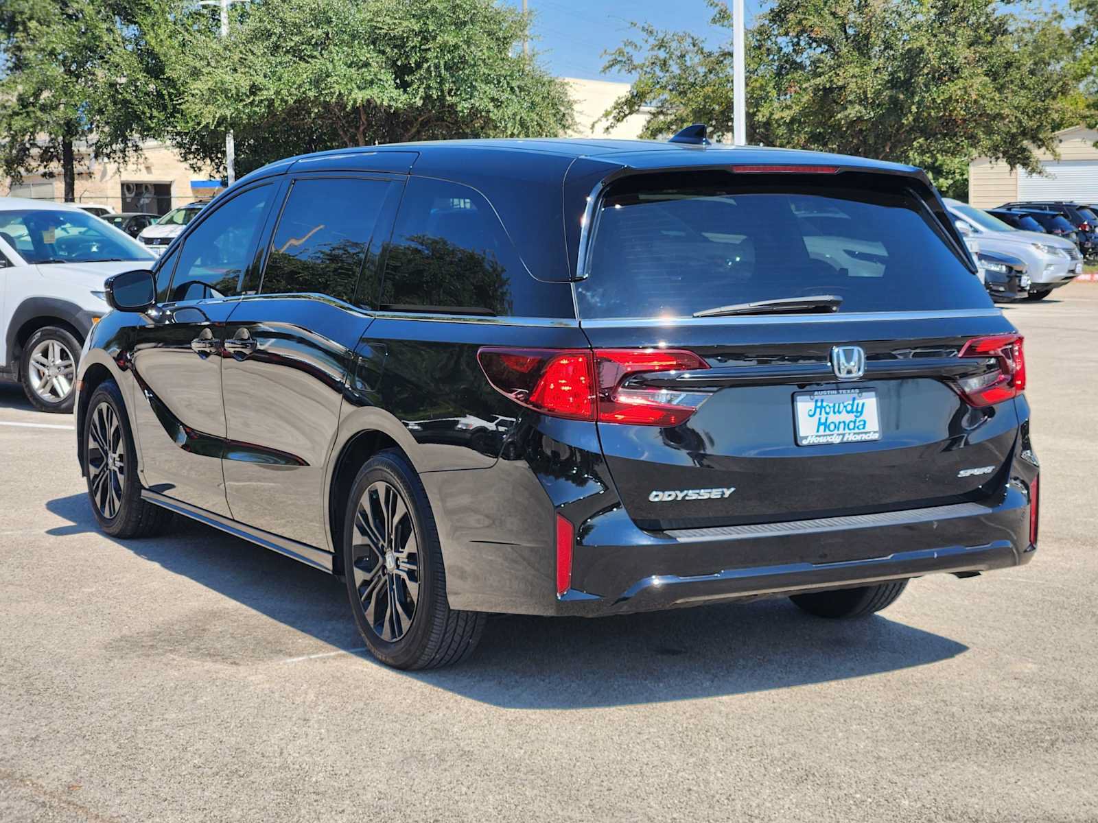 Used 2025 Honda Odyssey Sport-L image 5